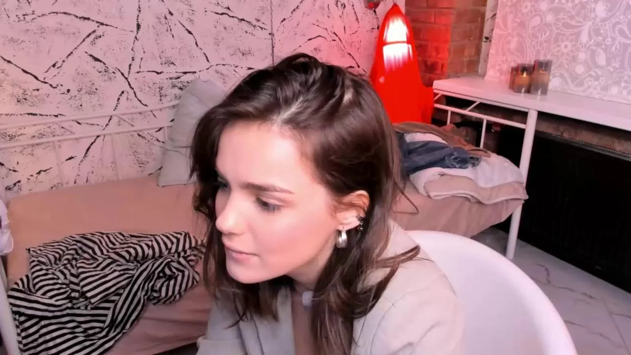 Emiliacourtney Webcam 2024-01-16