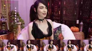 Emilygrey_ Webcam 2023-11-19