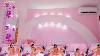 Emilylittle Webcam 2023-12-30