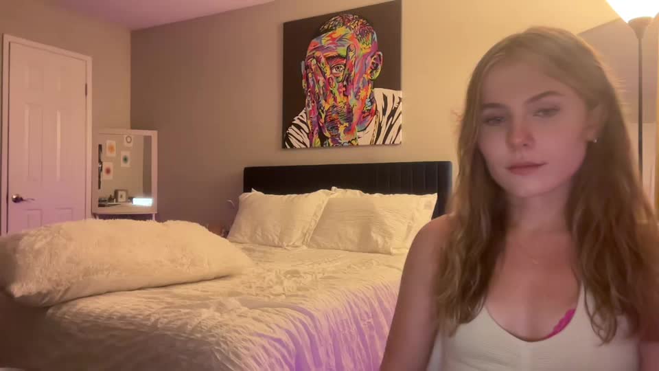 Emilytaylorxo Webcam 2023-10-23