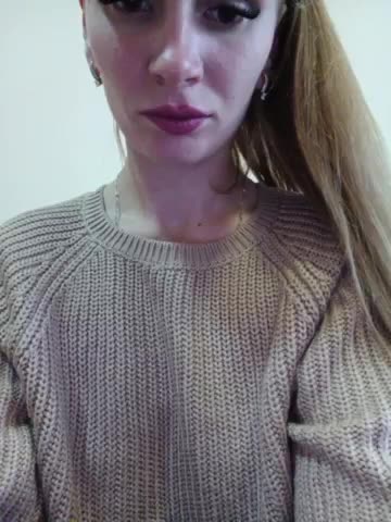 EmmiHot Webcam 2023-11-07