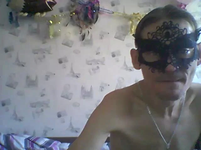 FamilySexx69 Webcam 2024-01-08