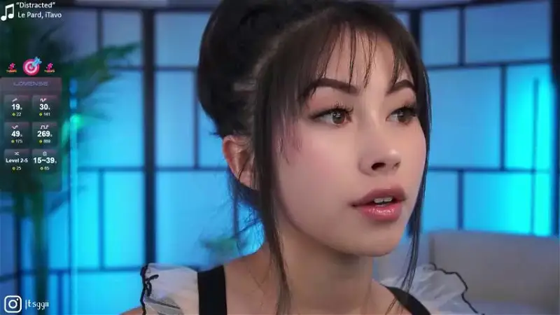 Gigi_ulala Webcam 2023-11-27