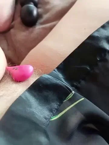 HairyCrotch Webcam 2023-12-05