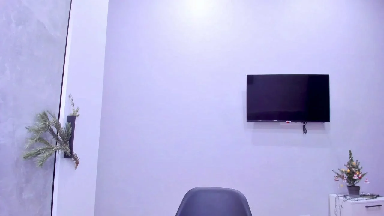 Hot_chill__ Webcam 2023-12-28