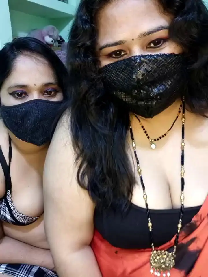 Indian_hotmilfs Webcam 2024-02-15