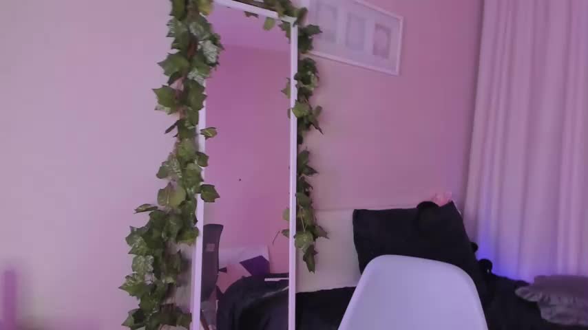 Indulgencex Webcam 2023-09-23