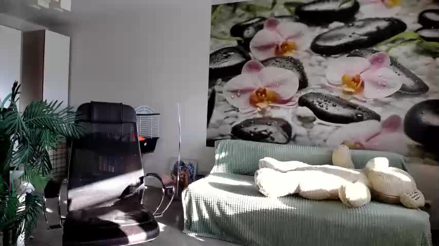 Jennycutey Webcam 2023-10-28