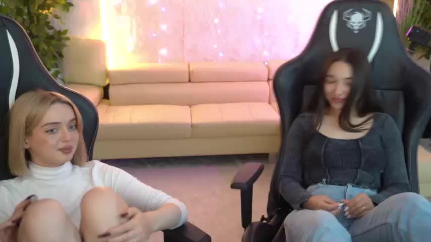 Kira0541 Webcam 2023-09-30