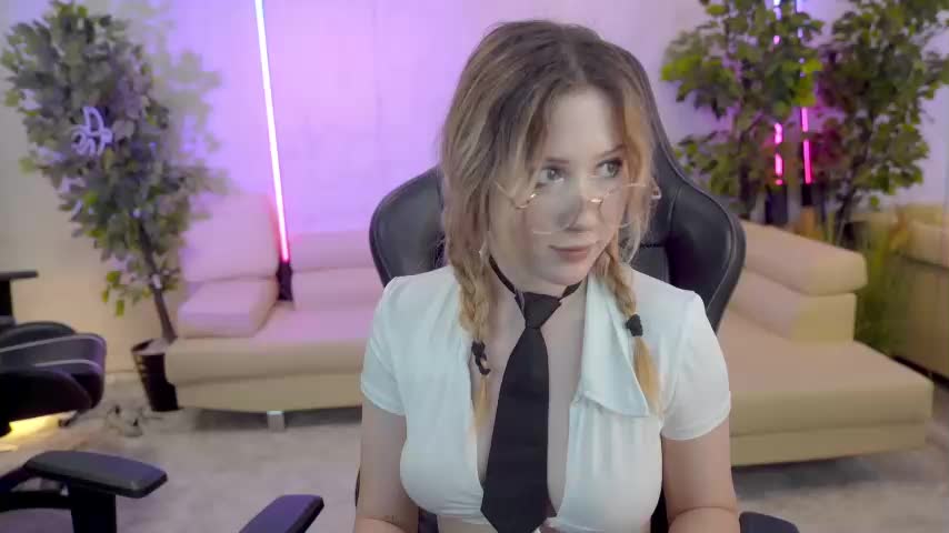 Kira0541 Webcam 2023-06-12