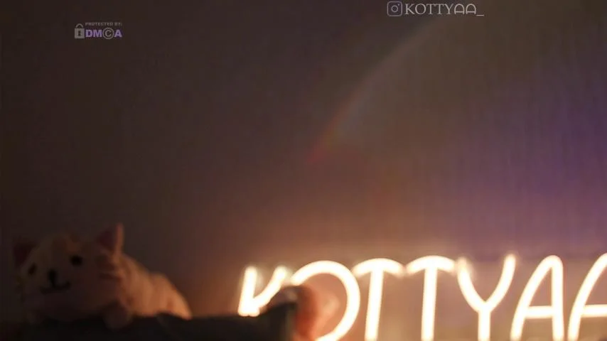 Kottyaaaa Webcam 2023-10-15