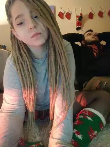 Lilo-Stitch Webcam 2023-12-12