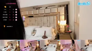 Lindakhalifa Webcam 2024-04-10