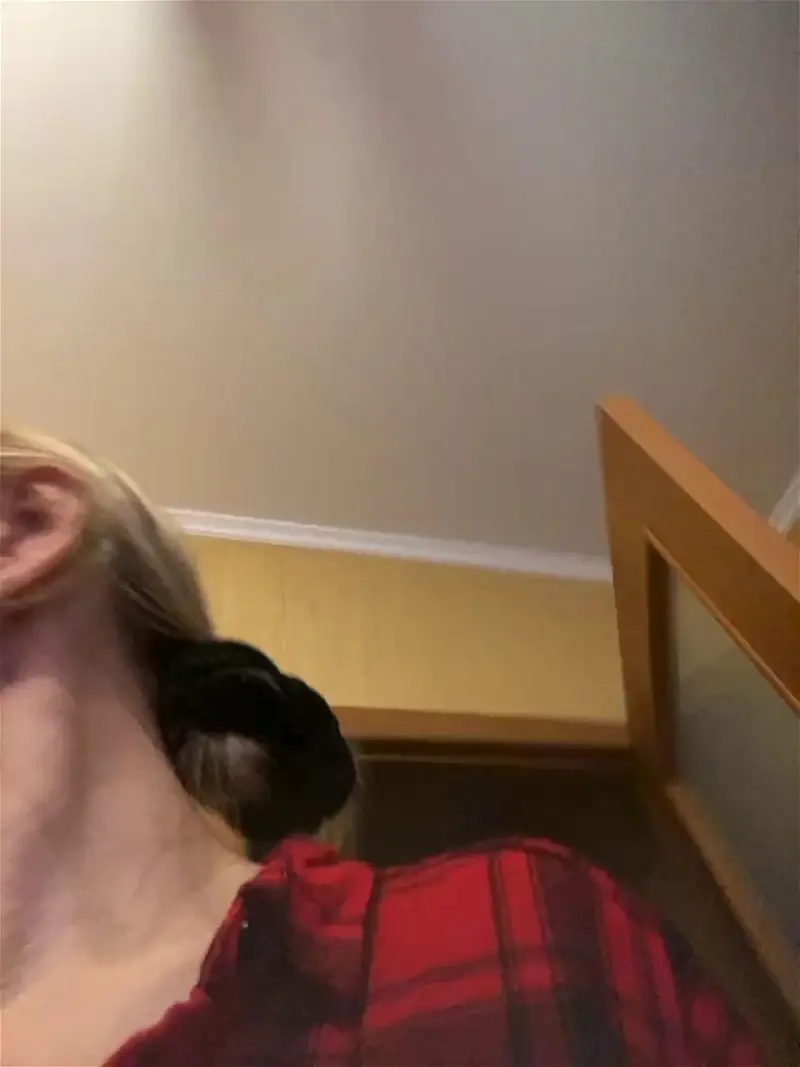 Lisa1225 Webcam 2023-12-31