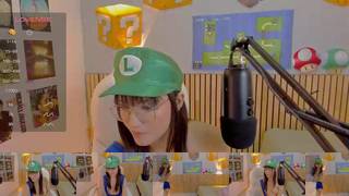 Little_effy18 Webcam 2023-10-27