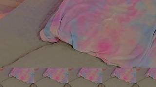 Little_effy18 Webcam 2023-10-31