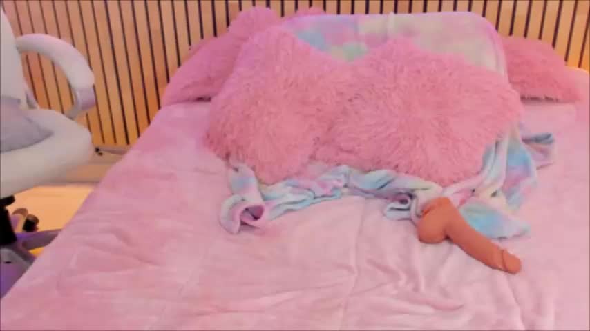 Little_effy18 Webcam 2023-09-28
