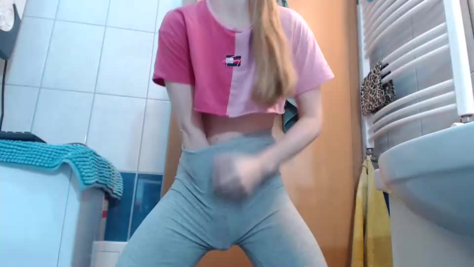 Llovers4u2 Webcam 2023-10-04
