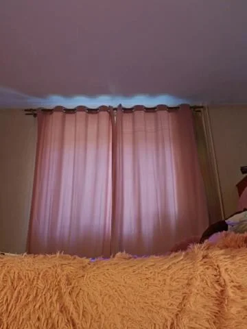 LolyMolly Webcam 2023-10-02
