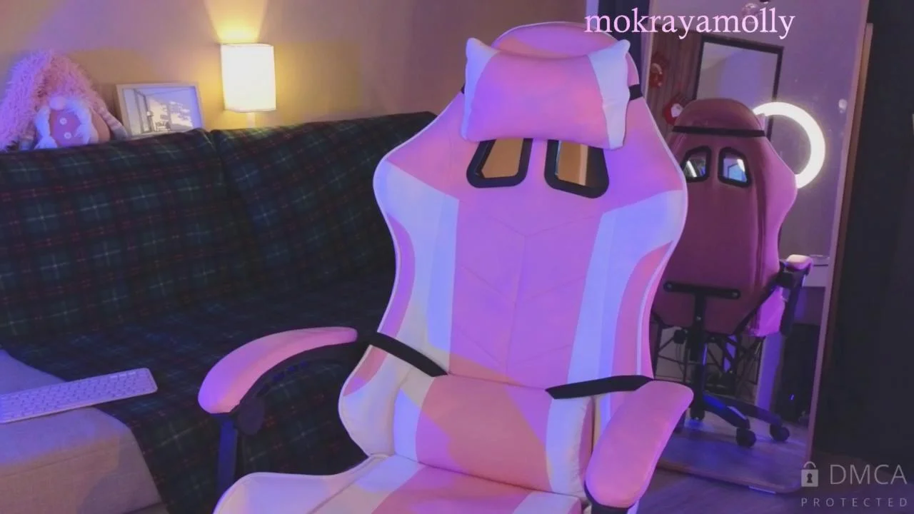 LolyMolly Webcam 2024-01-07