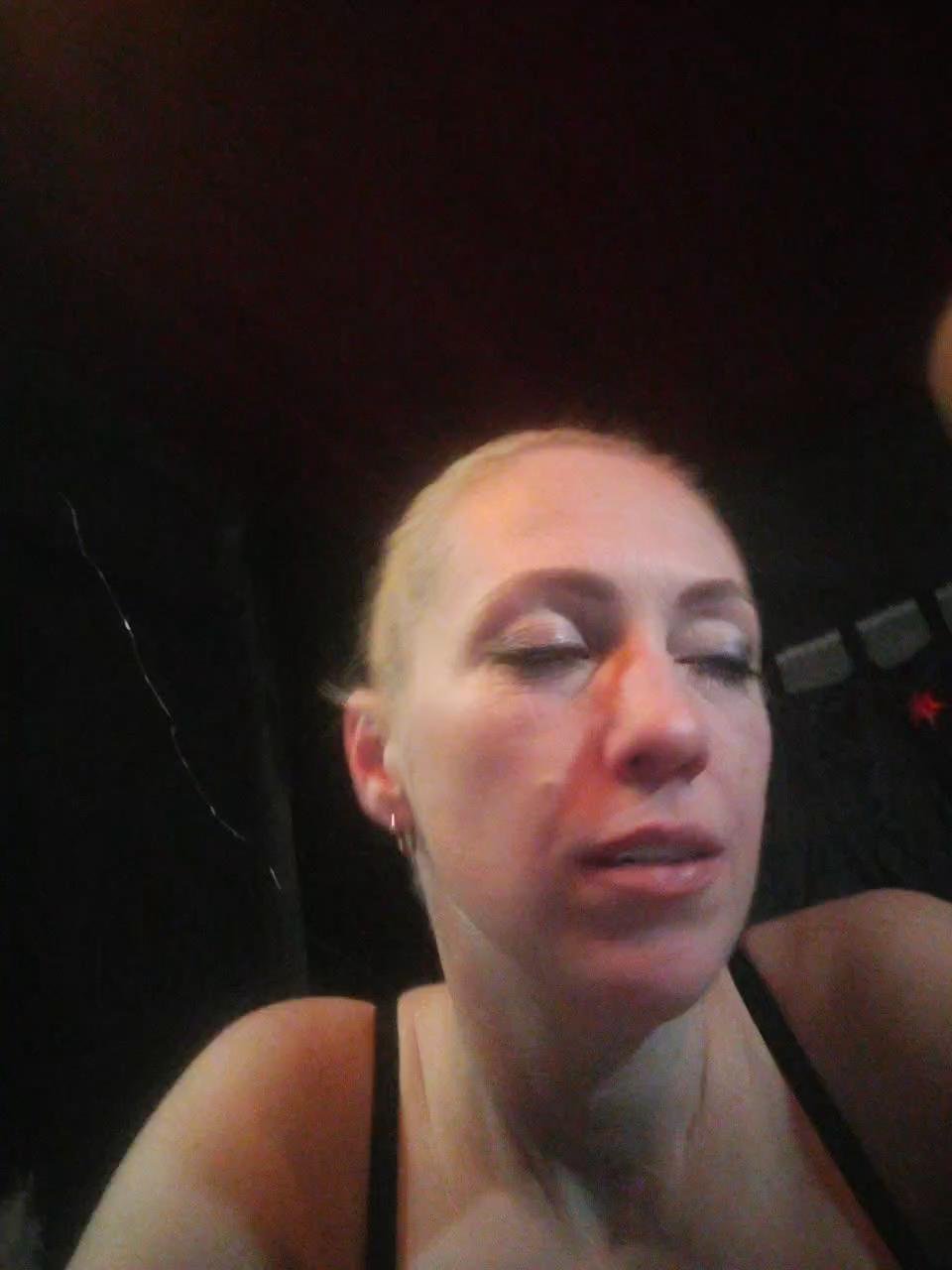 Loveseks1986 Webcam 2024-01-15