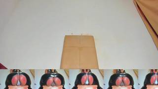 Melania_browis Webcam 2023-12-05