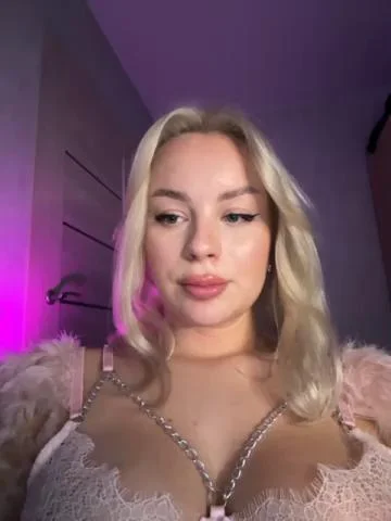 Mila-m Webcam 2023-11-24