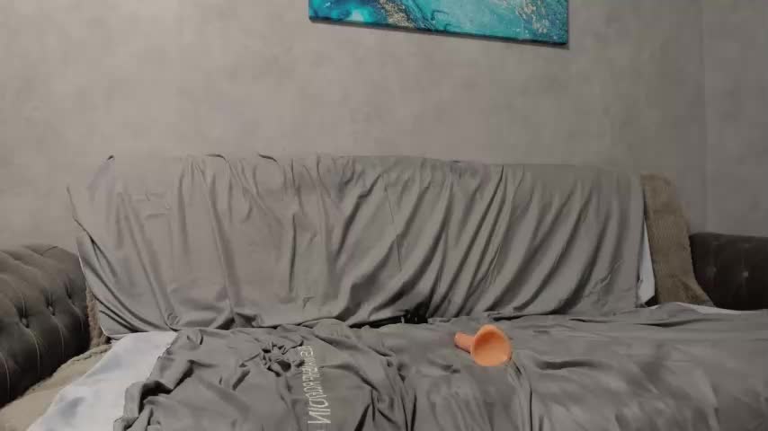 Millana_shy Webcam 2023-09-22