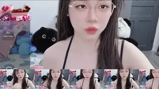 Minhha-18 Webcam 2024-04-23