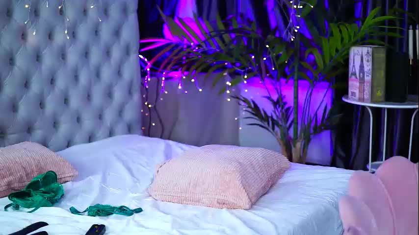 Missmo0n Webcam 2023-08-24