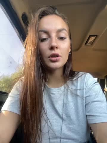 Molly69x Webcam 2023-10-19