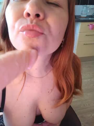 Olgaredxxx Webcam 2023-10-01