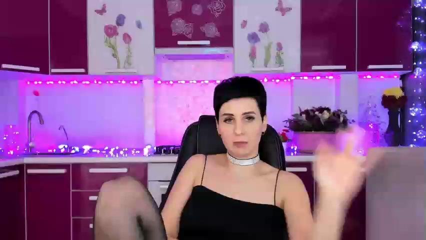 Olivija2020 Webcam 2023-11-25