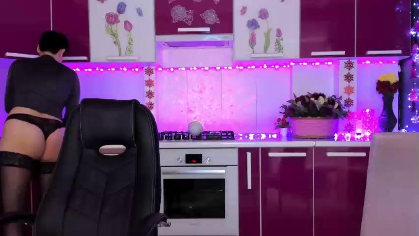 Olivija2020 Webcam 2023-11-26