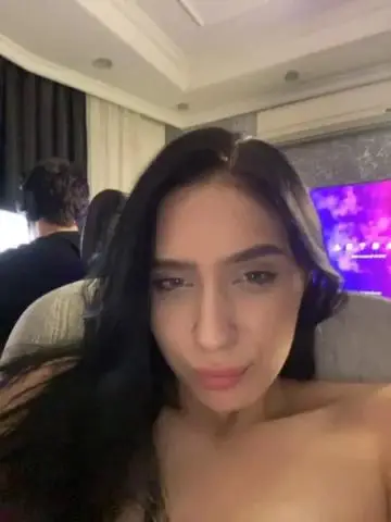 PARTYNEXTNEXT Webcam 2023-10-06