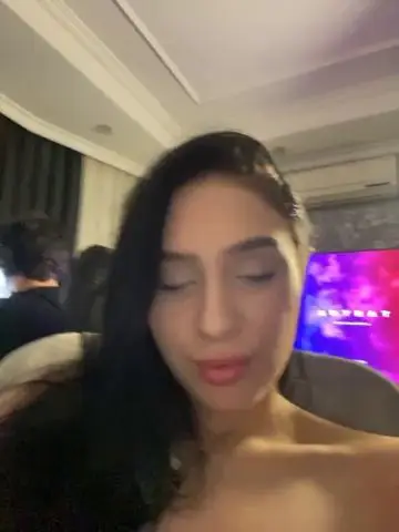 PARTYNEXTNEXT Webcam 2023-10-05