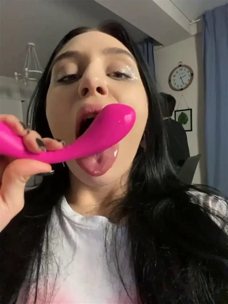 PARTYNEXTNEXT Webcam 2024-01-21