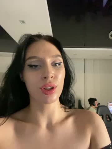 PARTYNEXTNEXT Webcam 2023-09-01
