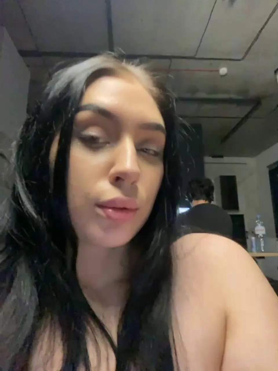PARTYNEXTNEXT Webcam 2024-02-11