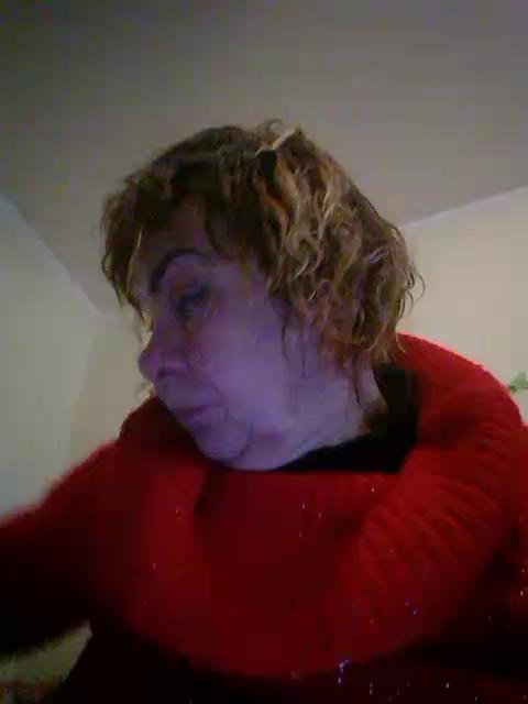 RelaxOldLady Webcam 2024-01-18