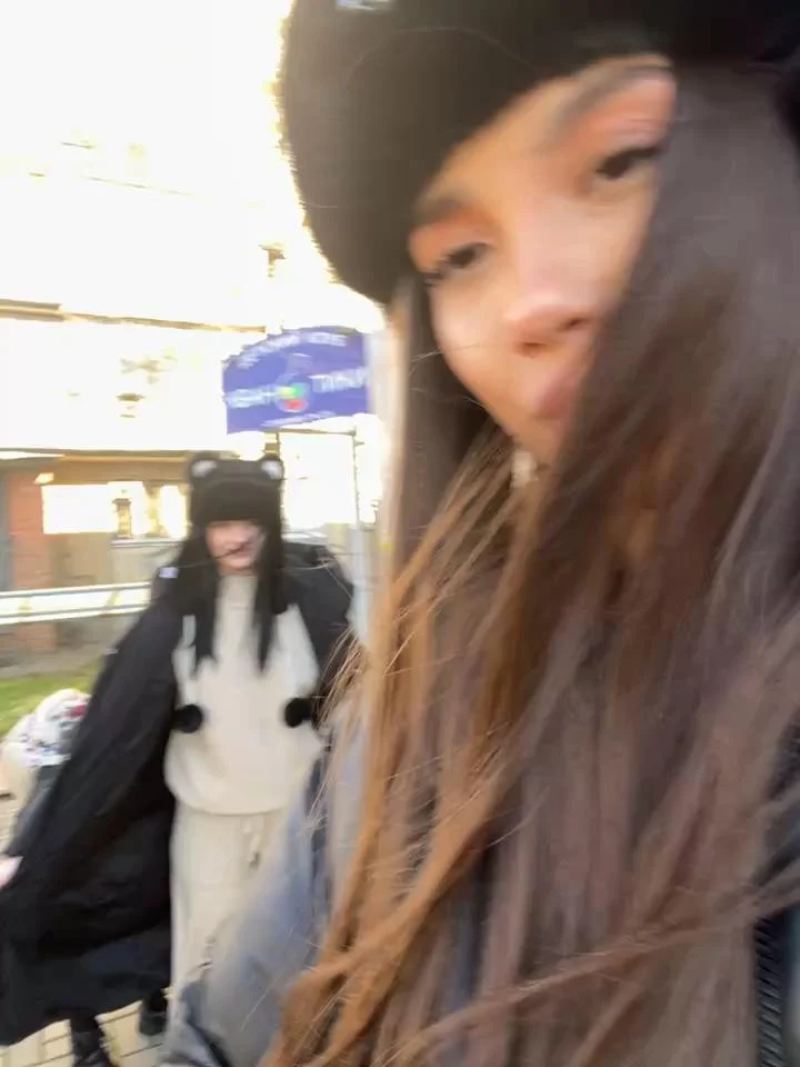 RollingGirls Webcam 2023-12-30