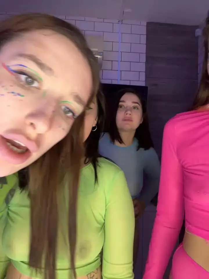 RollingGirls Webcam 2024-01-09