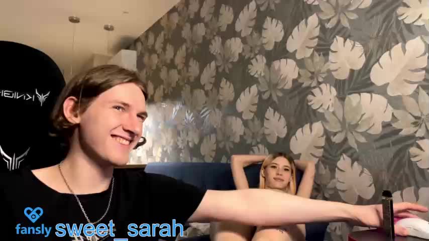 Sarah_kurt Webcam 2023-04-27