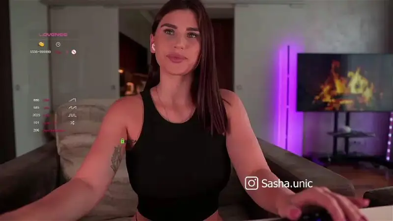 Sasha-unic Webcam 2023-10-03