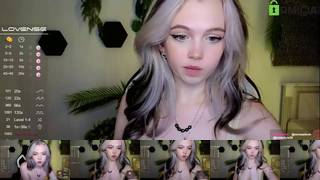 Small_blondee Webcam 2023-07-15