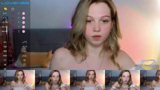 Small_blondee Webcam 2023-06-20