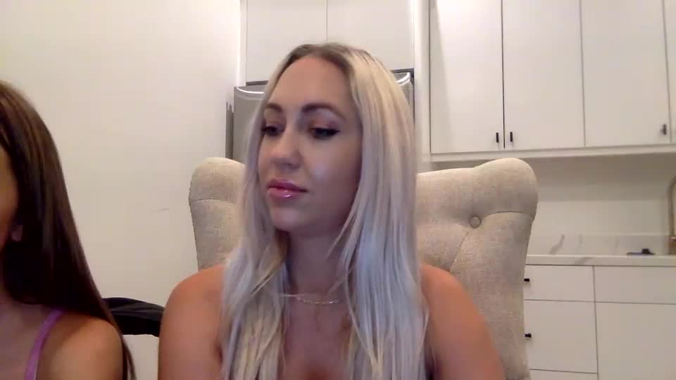 Sofiebabexoxo Webcam 2023-10-02