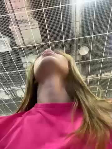 SweetAdel Webcam 2023-10-21