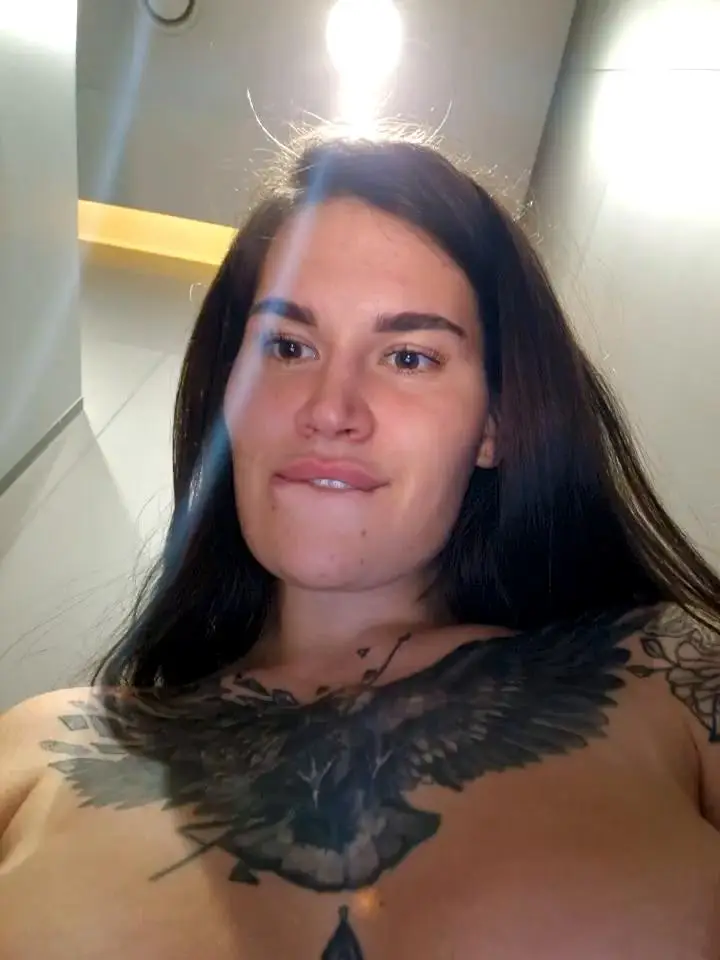 TattooGirlAlia Webcam 2024-01-15