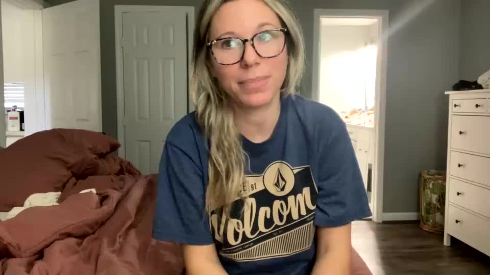 Texas_blonde Webcam 2023-09-19